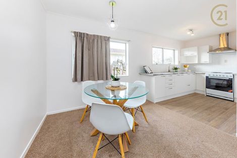 Photo of property in 2/17 Berwyn Avenue, Takanini, 2112