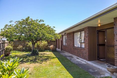 Photo of property in 4 Feist Street, Carterton, 5713