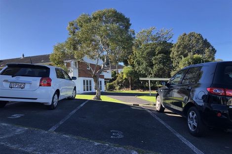 Photo of property in 3/32 Alamein Avenue, Belmont, Auckland, 0622