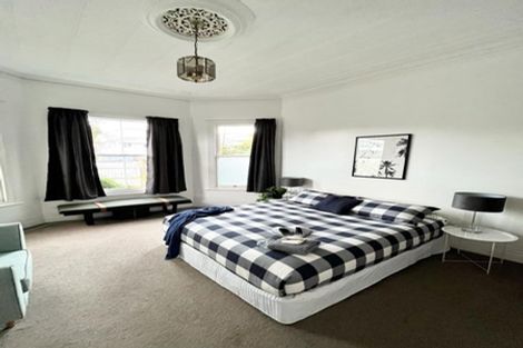 Photo of property in 2/24 West End Road, Herne Bay, Auckland, 1022