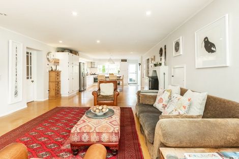 Photo of property in 321 Omarunui Road, Puketapu, Napier, 4183