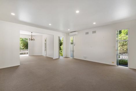 Photo of property in 128 Onetaunga Road, Chatswood, Auckland, 0626