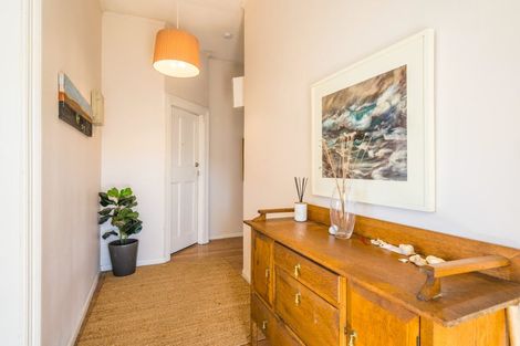 Photo of property in 1a-1b Caledonian Road, Oamaru North, Oamaru, 9400