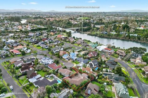 Photo of property in 24 Burn-murdoch Street, St Andrews, Hamilton, 3200