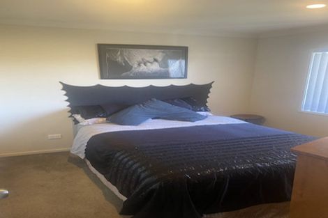 Photo of property in 1 Trillick Place, Tuakau, 2121