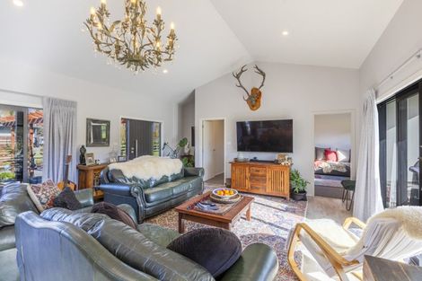 Photo of property in 7b Stock Road, Otane, 4276