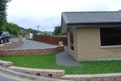 Photo of property in 112 Milton Terrace, Picton, 7220