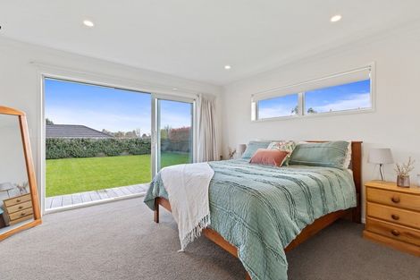 Photo of property in 46 Helen June Avenue, Flagstaff, Hamilton, 3210