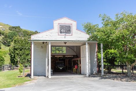 Photo of property in 627 Taupo Road, Eskdale, Napier, 4182