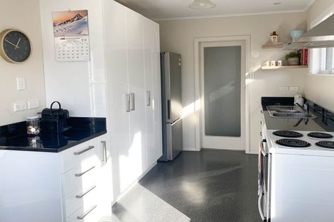 Photo of property in 40 Kipling Street, Johnsonville, Wellington, 6037