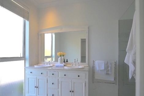 Photo of property in 59 Spur Road, Stillwater, Silverdale, 0993