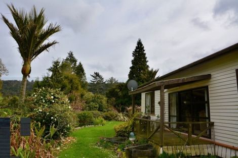 Photo of property in 662 Arapito Road, Karamea, 7893