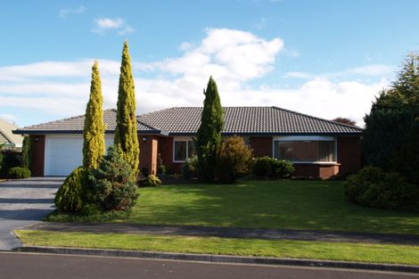 Photo of property in 10 Yarlside Place, Northpark, Auckland, 2013