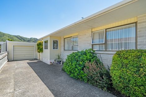 Photo of property in 13b Clouston Park Road, Ebdentown, Upper Hutt, 5018