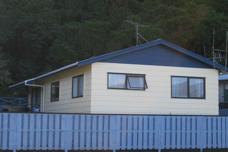 Photo of property in 101 Gillespies Road, Birchville, Upper Hutt, 5018