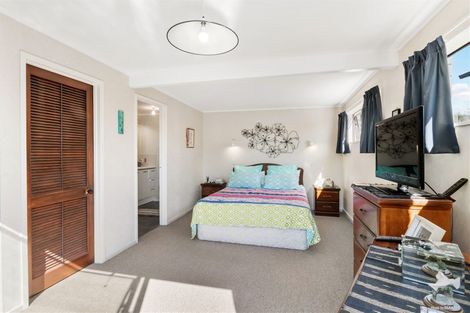 Photo of property in 12 Sheralee Place, Bucklands Beach, Auckland, 2014