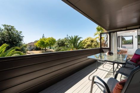 Photo of property in 108 Dickson Road, Papamoa Beach, Papamoa, 3118