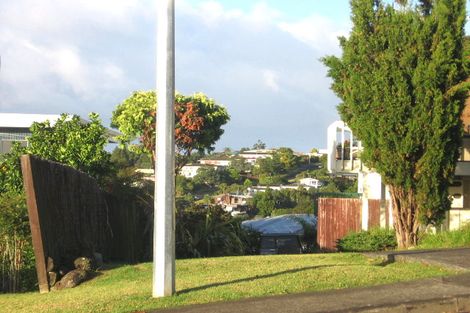 Photo of property in 2/43 Monarch Avenue, Hillcrest, Auckland, 0627