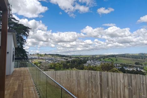 Photo of property in 11 Silverhill Lane, Silverdale, 0932