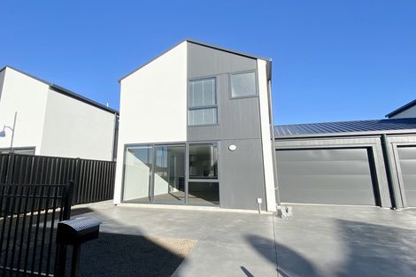 Photo of property in 10 Wheatsheaf Lane, Heathcote Valley, Christchurch, 8022