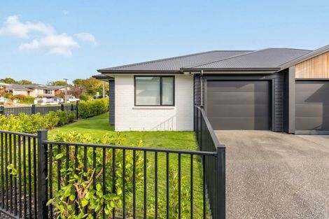Photo of property in Cashmere Bay Road, Moana, 7875