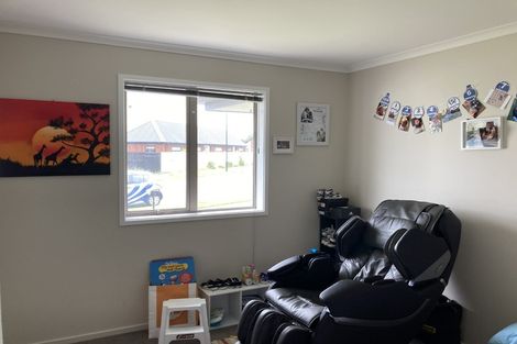 Photo of property in 6 Meyer Crescent, Halswell, Christchurch, 8025