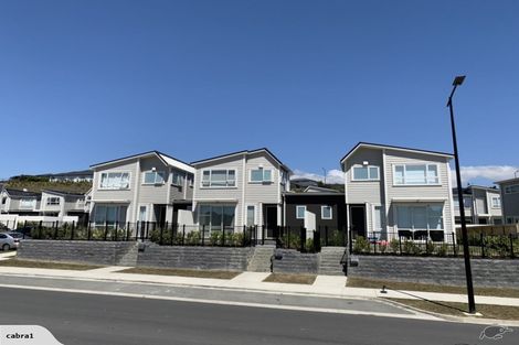 Photo of property in 89 Karepiro Drive, Stanmore Bay, Whangaparaoa, 0932