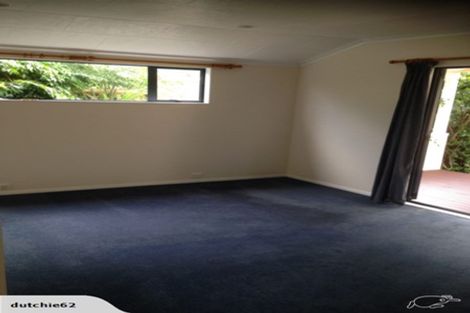 Photo of property in 115 Vipond Road, Stanmore Bay, Whangaparaoa, 0932