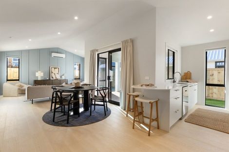 Photo of property in 247 Shakespeare Street, Leamington, Cambridge, 3432