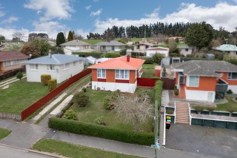 Photo of property in 321 Brockville Road, Brockville, Dunedin, 9011