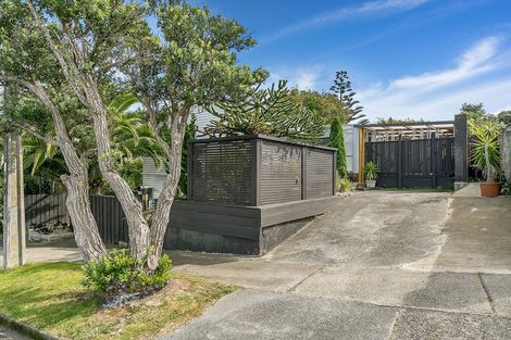 Photo of property in 15b Jillett Street, Titahi Bay, Porirua, 5022