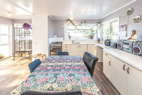 Photo of property in 202 Puriri Street, Castlecliff, Whanganui, 4501