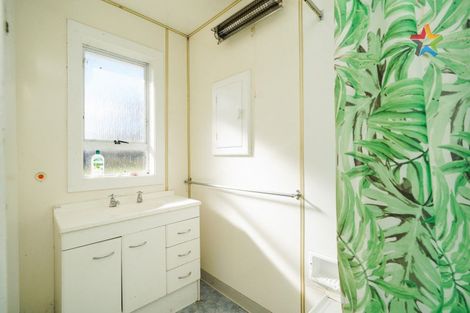 Photo of property in 156 Kew Road, Kew, Invercargill, 9812