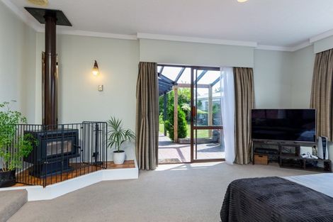 Photo of property in 11a Lynley Crescent, Blenheim, 7201