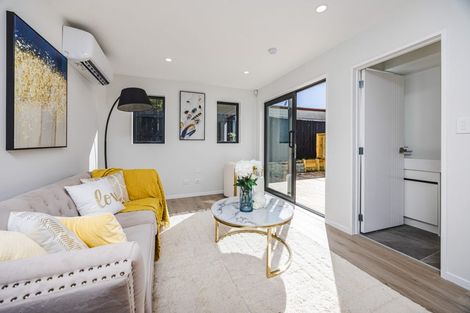 Photo of property in 13c Southview Place, Wattle Downs, Auckland, 2102