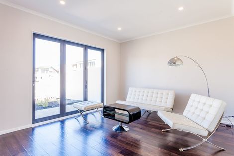 Photo of property in 33 Tahuhu Road, Mount Wellington, Auckland, 1062