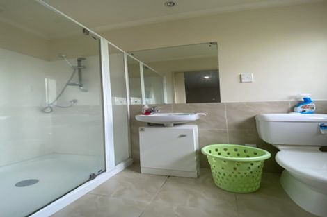 Photo of property in 14 Monash Place, Flat Bush, Auckland, 2016