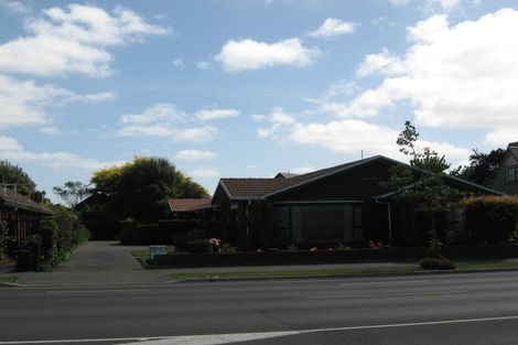 Photo of property in 1/260 Yaldhurst Road, Avonhead, Christchurch, 8042