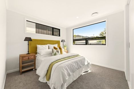 Photo of property in 42c Gordon Avenue, Milford, Auckland, 0620