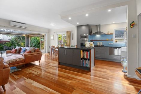 Photo of property in 1/3 Morrow Avenue, Bucklands Beach, Auckland, 2012