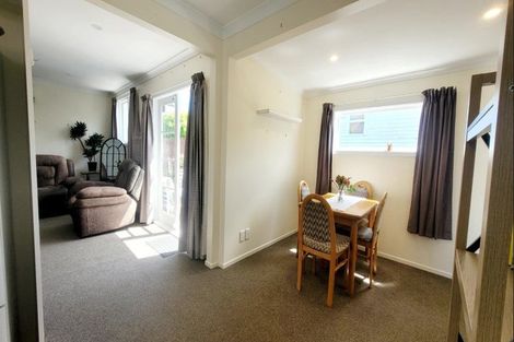 Photo of property in 61 Morere Street, Titahi Bay, Porirua, 5022