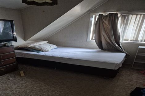 Photo of property in 48 Taikata Road, Te Atatu Peninsula, Auckland, 0610