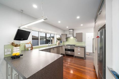 Photo of property in 45a Kirton Drive, Riverstone Terraces, Upper Hutt, 5018