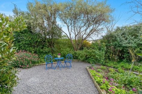 Photo of property in 74 Main Road, Wainuiomata, Lower Hutt, 5014