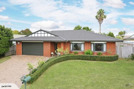 Photo of property in 3 Glenross Drive, Wattle Downs, Auckland, 2103