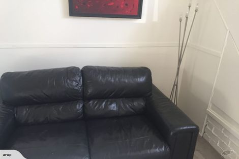 Photo of property in 2 Edgeworth Road, Glenfield, Auckland, 0629