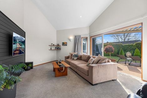 Photo of property in 15 Sissinghurst Court, Bethlehem, Tauranga, 3110