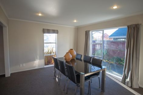 Photo of property in 21 Glenside Avenue, Ilam, Christchurch, 8041