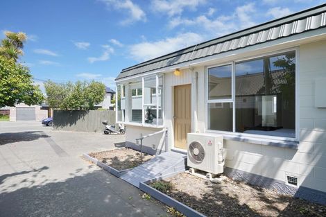 Photo of property in 2/57 Dover Street, St Albans, Christchurch, 8014