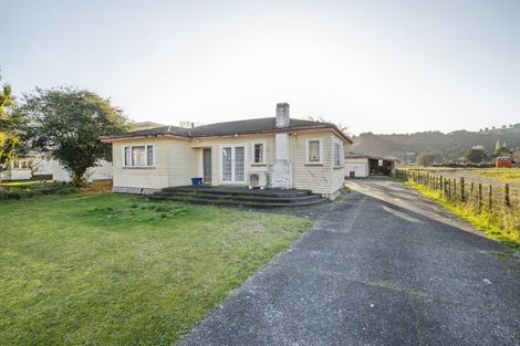 Photo of property in 34 Marsack Road, Taumarunui, 3992